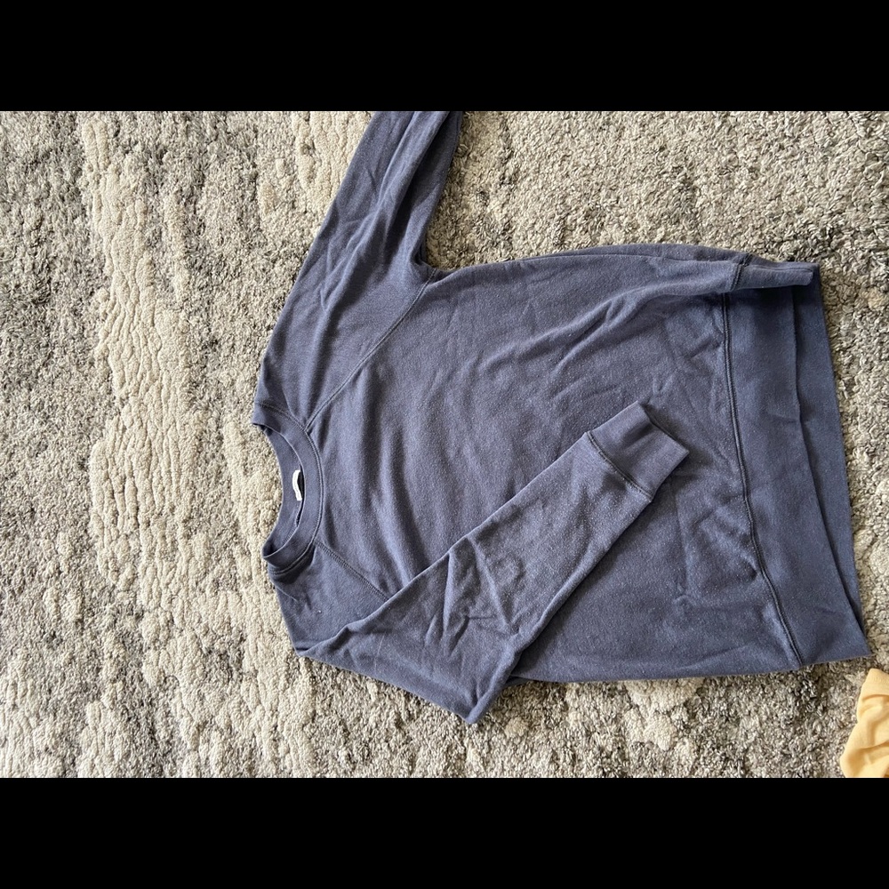 American eagle crewneck
